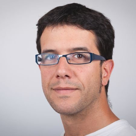 Javier S.